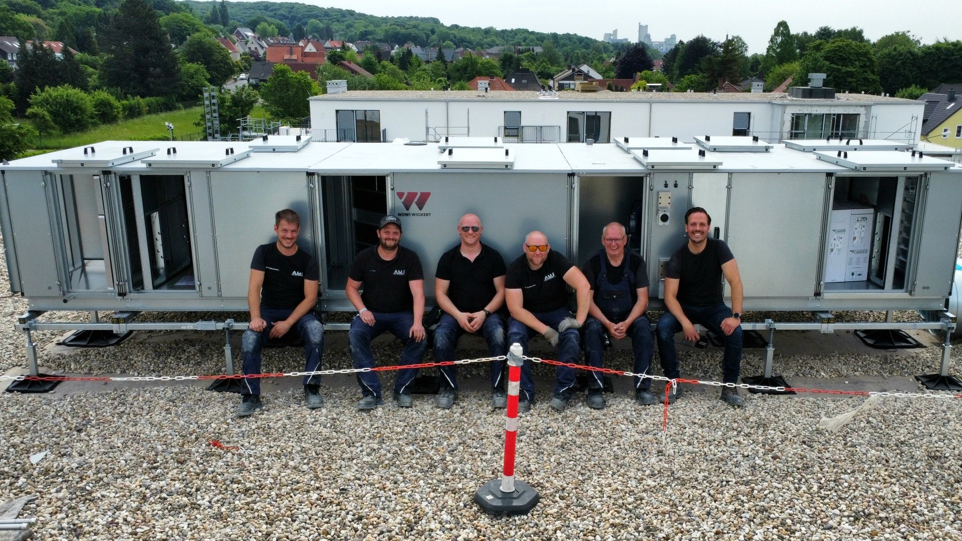 In der Seniorenresidenz wurde eine moderne Lüftungsanlage für die Küche installiert.